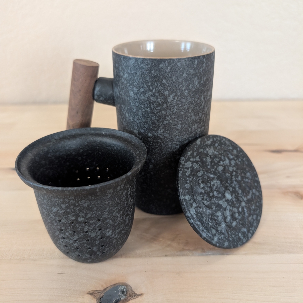 Speckled Black Ceramic Tea Mug with Infuser and Lid